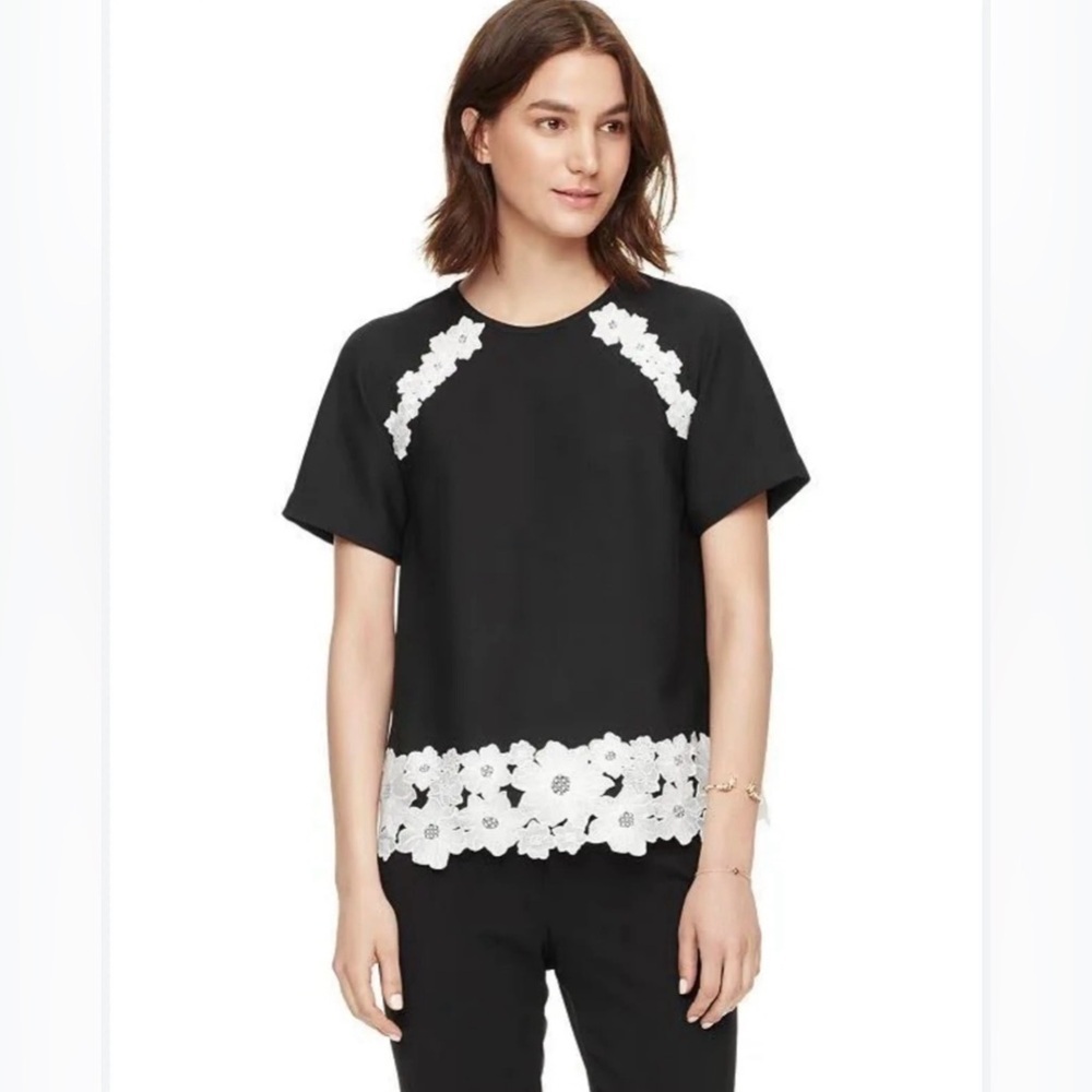 Kate Spade - Floral Appliqué Crepe Short Sleeve Top